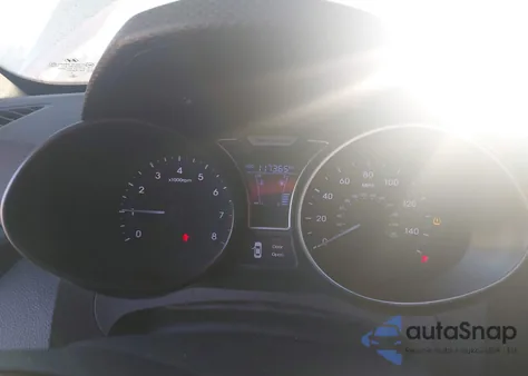 2013 Hyundai Veloster Turbo W/Black z USA, uszkodzony, nr VIN KMHTC6AE1DU174106